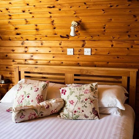 Half Door Cottage Дулин Экстерьер фото