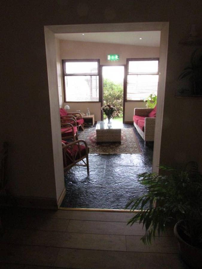 Half Door Cottage Дулин Экстерьер фото