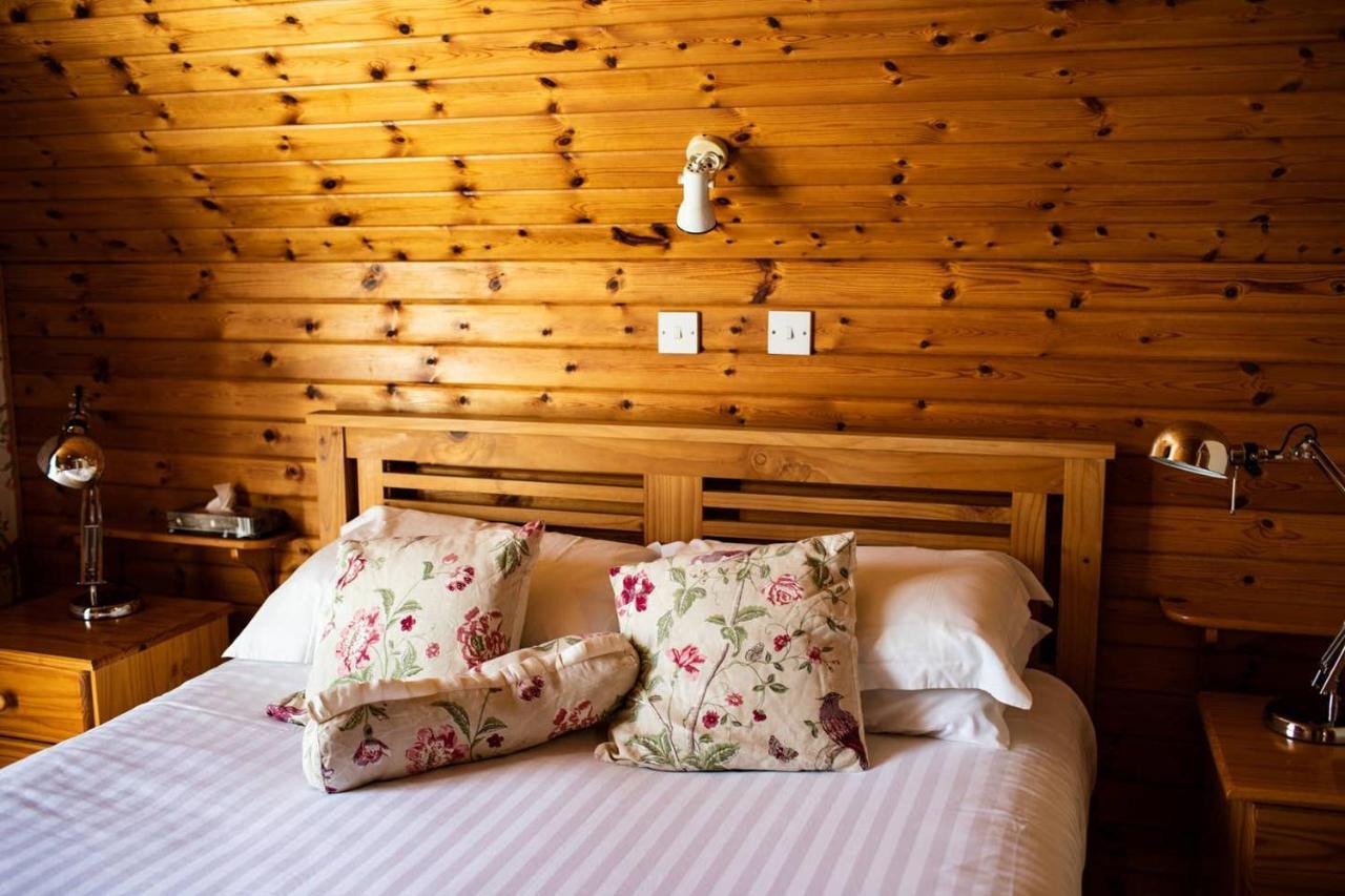Half Door Cottage Дулин Экстерьер фото